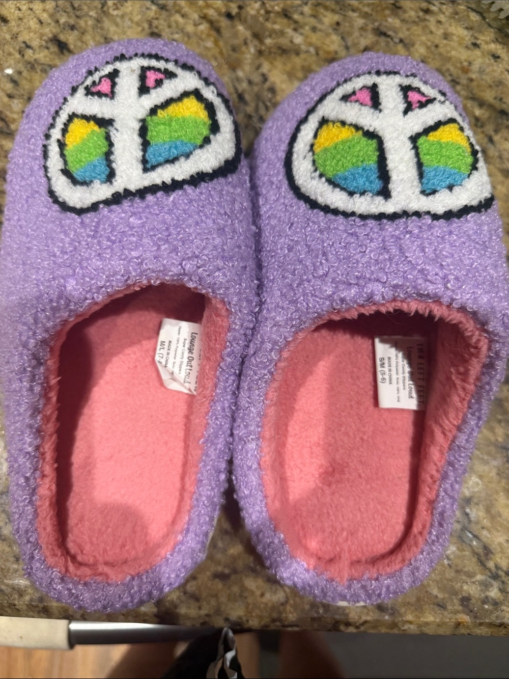 Women's Purple Fuzzy Slippers with Rainbow Peace Patch size M/L (7-8)